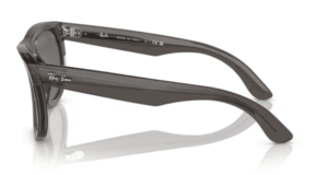 Patillas originales Ray-Ban R0502S Wayfarer Reverse, color 6707 · Transparente gris oscuro